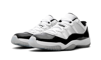 Air Jordan 11 Retro Low Concord