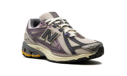 New Balance 1906R "LICORICE"