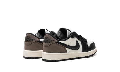 Jordan 1 Retro Low Mocha