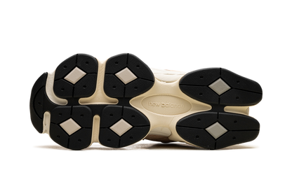 New Balance 9060 Vintage Rose