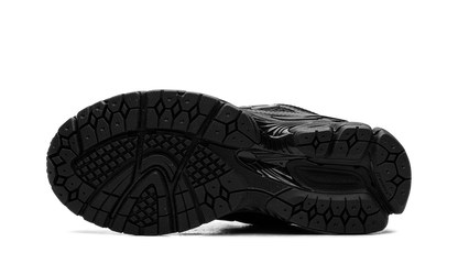 New Balance 1906R "Black Metallic"