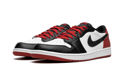 Jordan 1 Retro Low  Black Toe