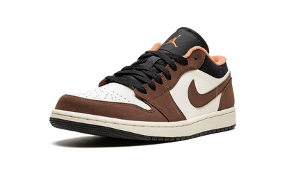 Jordan 1 Low Mocha