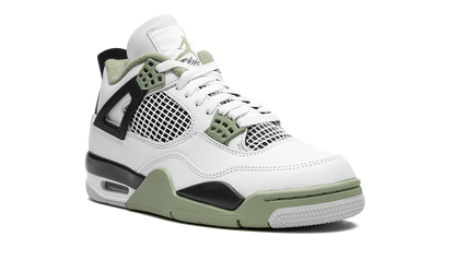 Air Jordan 4 Retro Seafoam