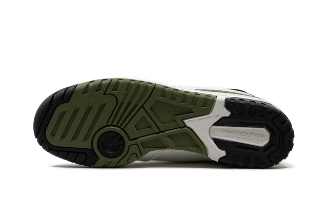 New Balance 550  White / Dark Olivine